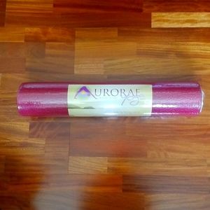 NWT Aurorae Yoga Mat